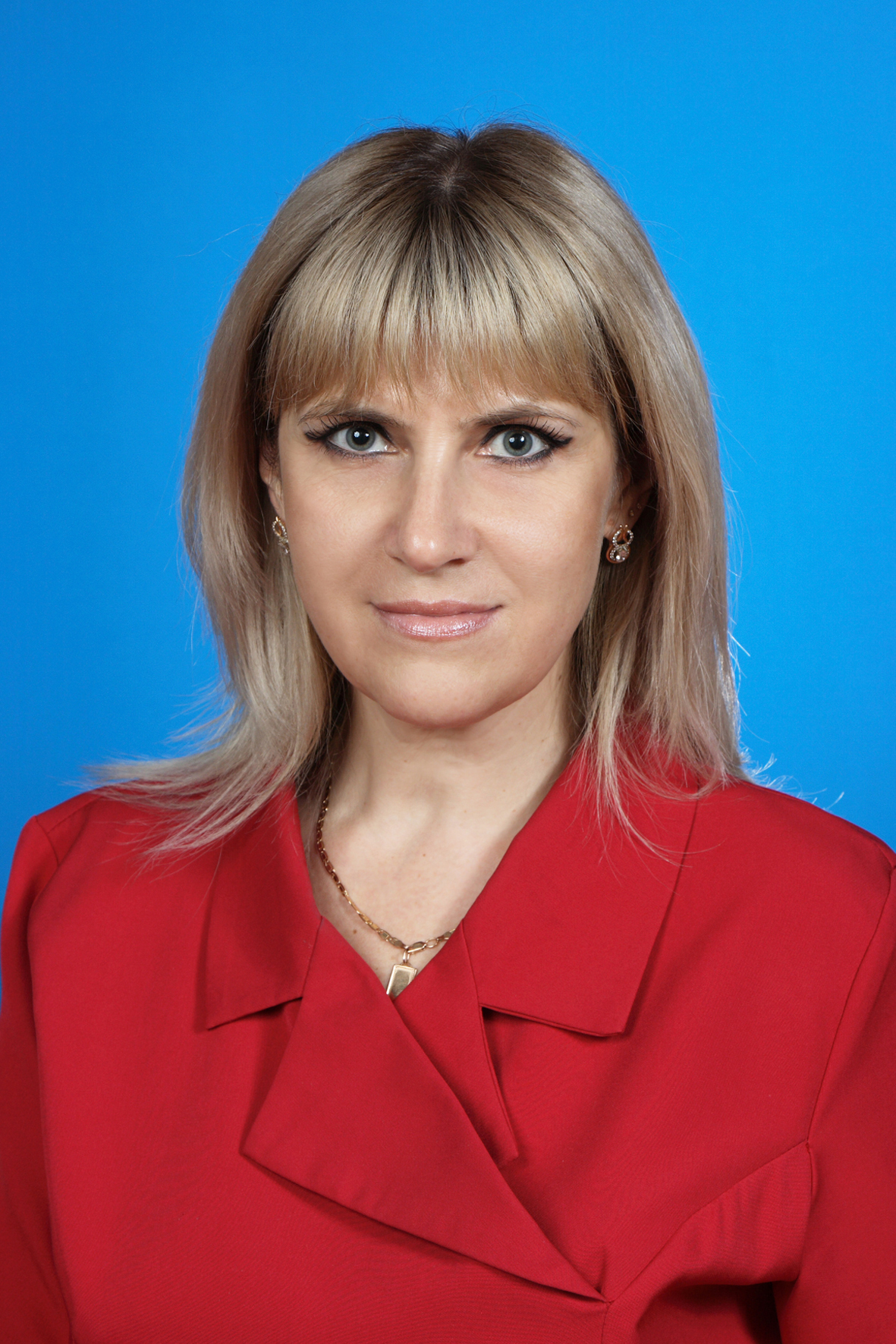 Дедова Виктория Николаевна.